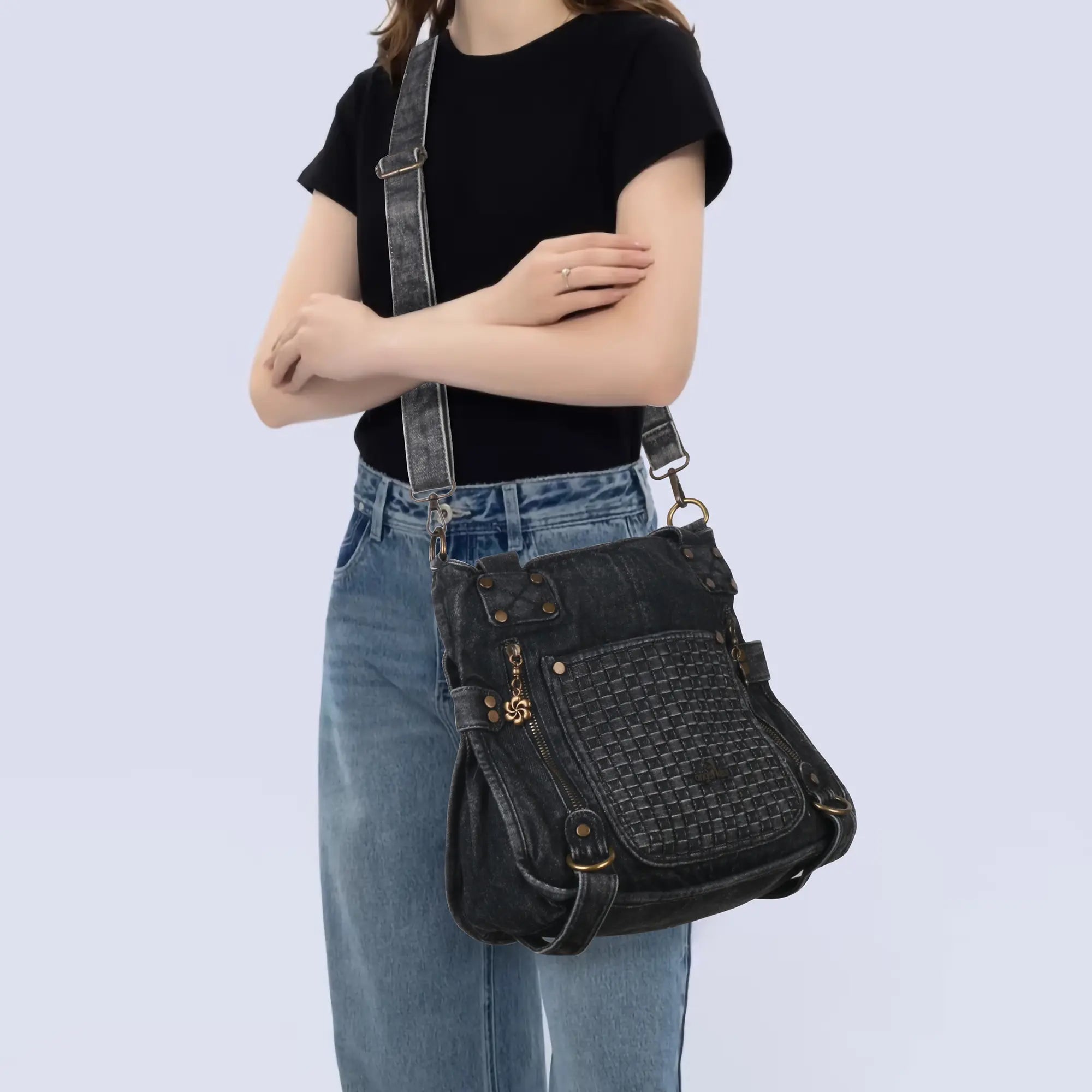 Vintage Washed Denim Shoulder Wallet – Retro Fashion Style