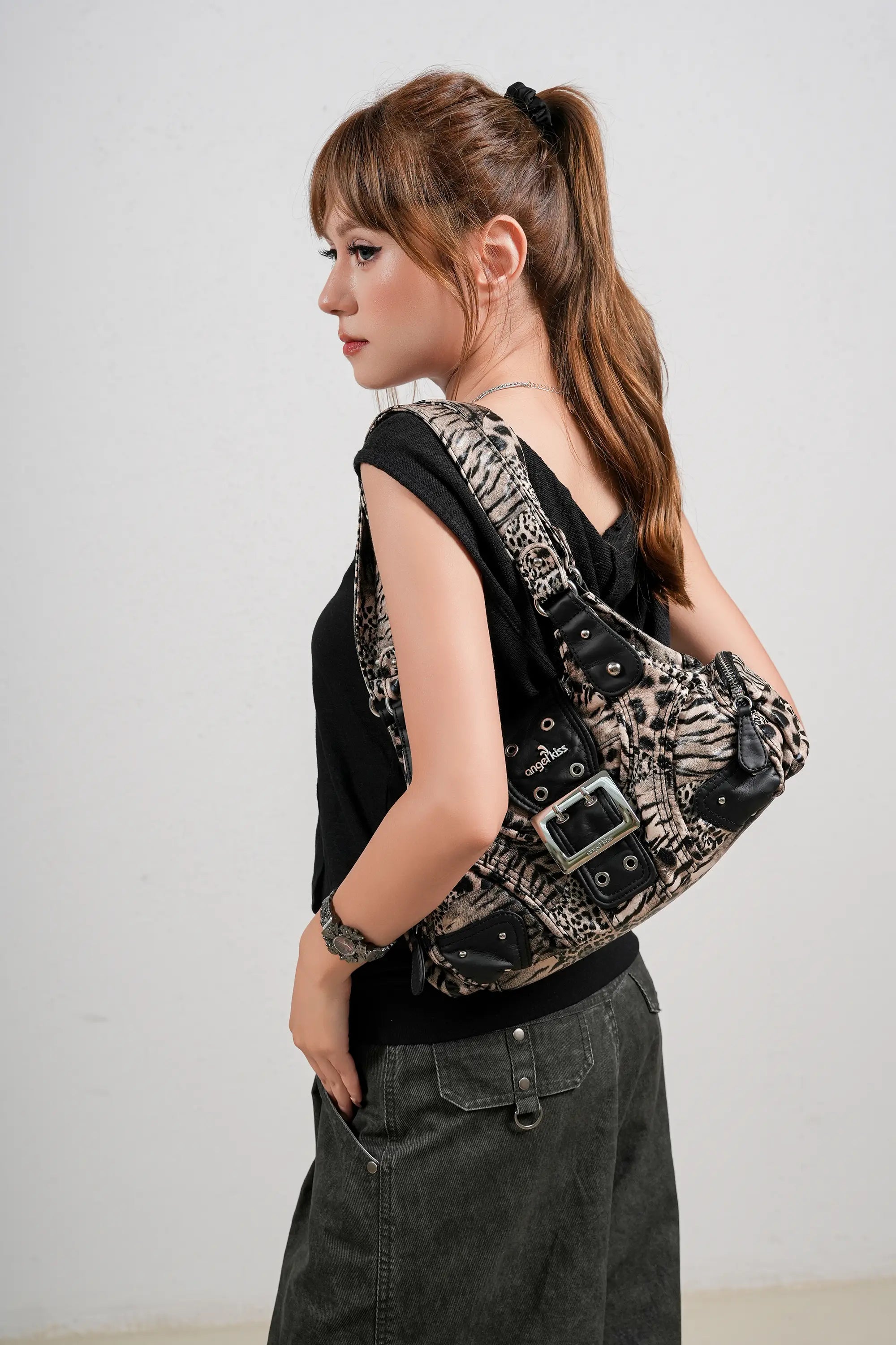 How to Choose a Handbag Gift That Actually Feels Like Her