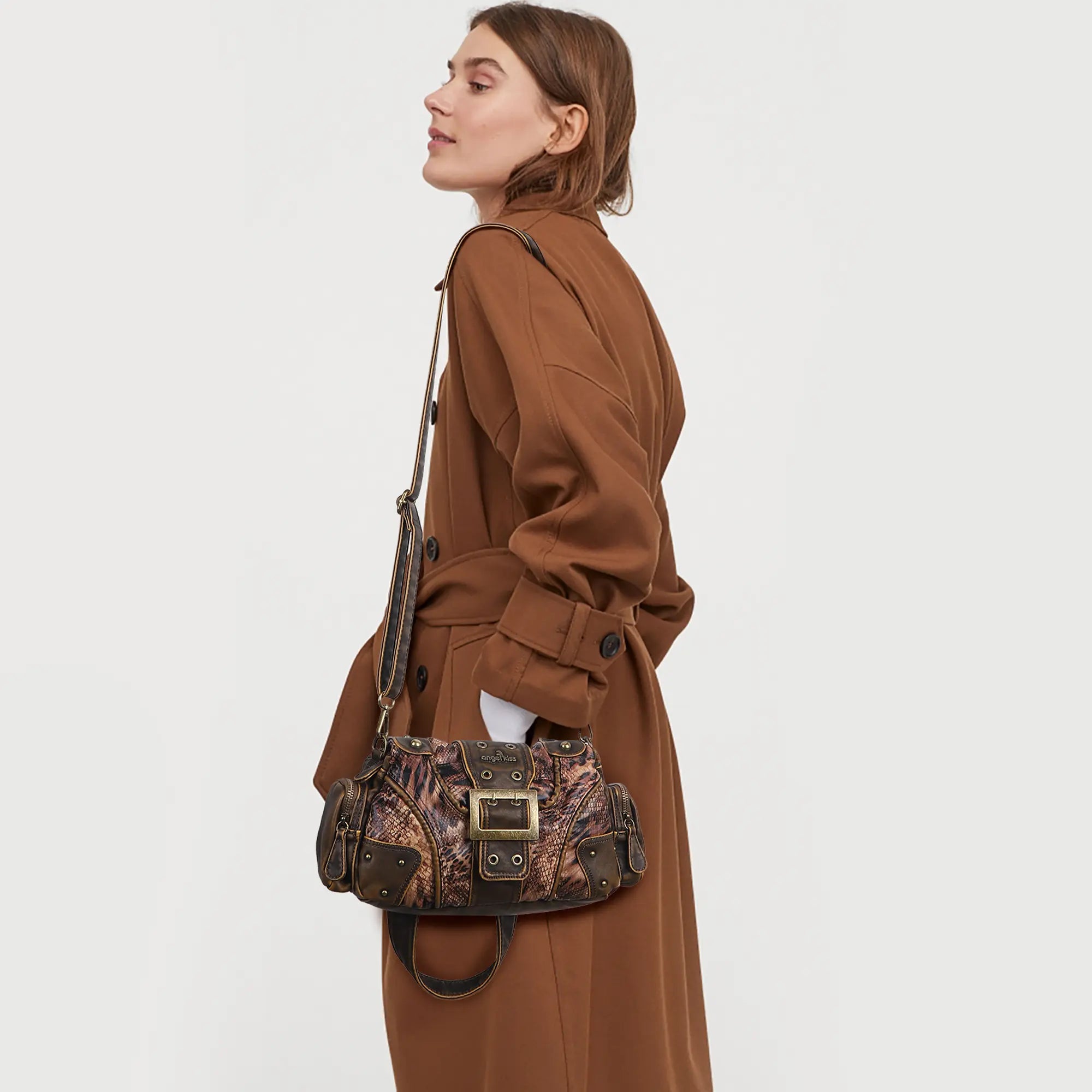 Hobo Bags: Why the Relaxed Shape Works So Well
