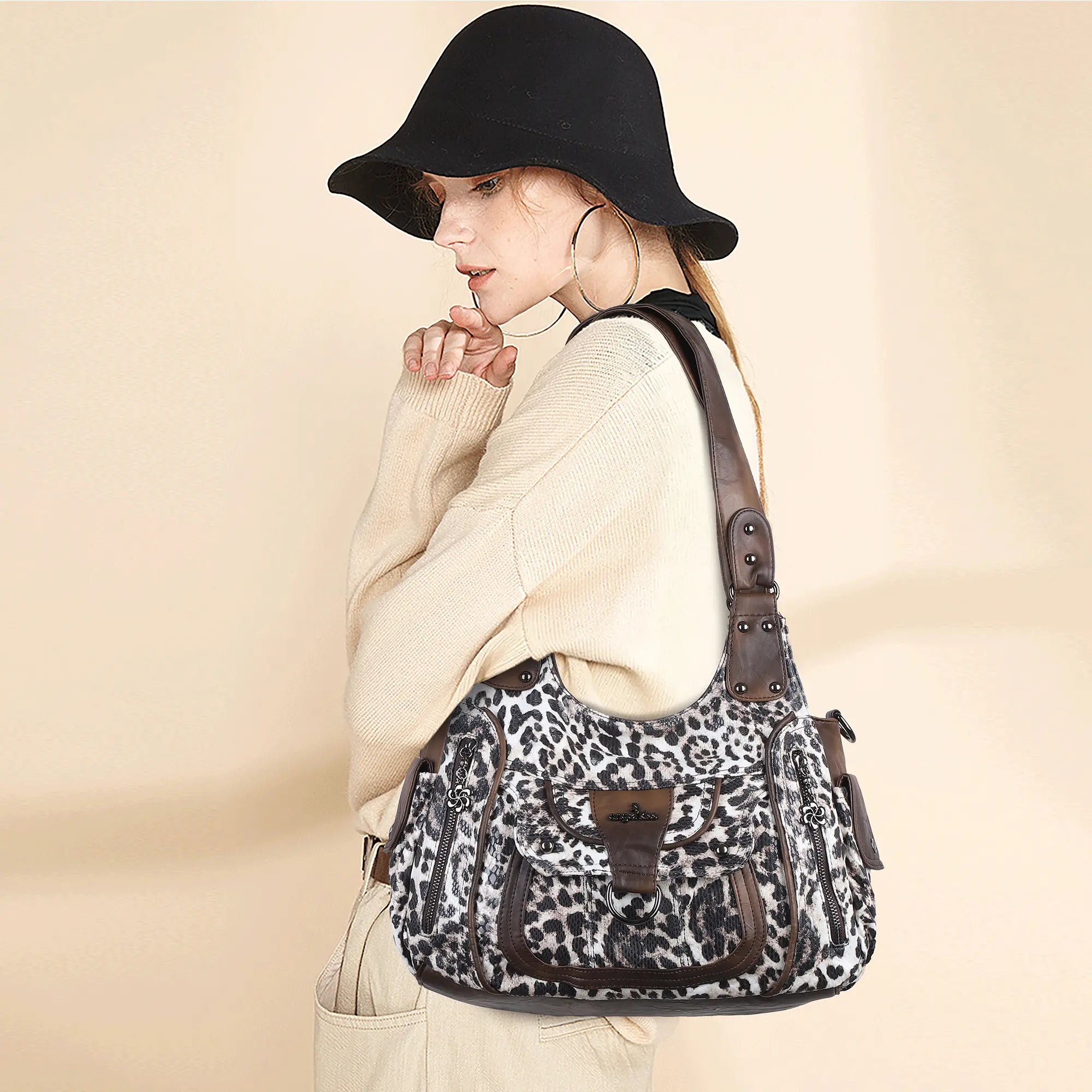 When a Simple Outfit Needs a Shoulder Bag with More Attitude