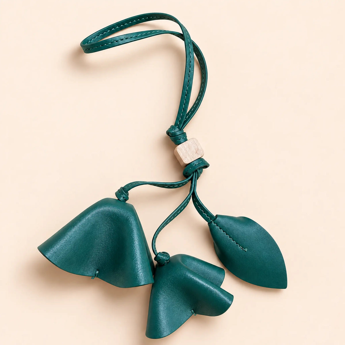 Vintage-Inspired Garden Bag Charm with Cascading Flowers
