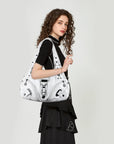 Bolso de hombro estilo hobo