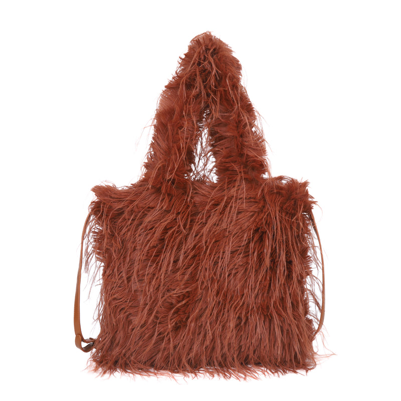 Women's stylish and comfortable crossbody bag