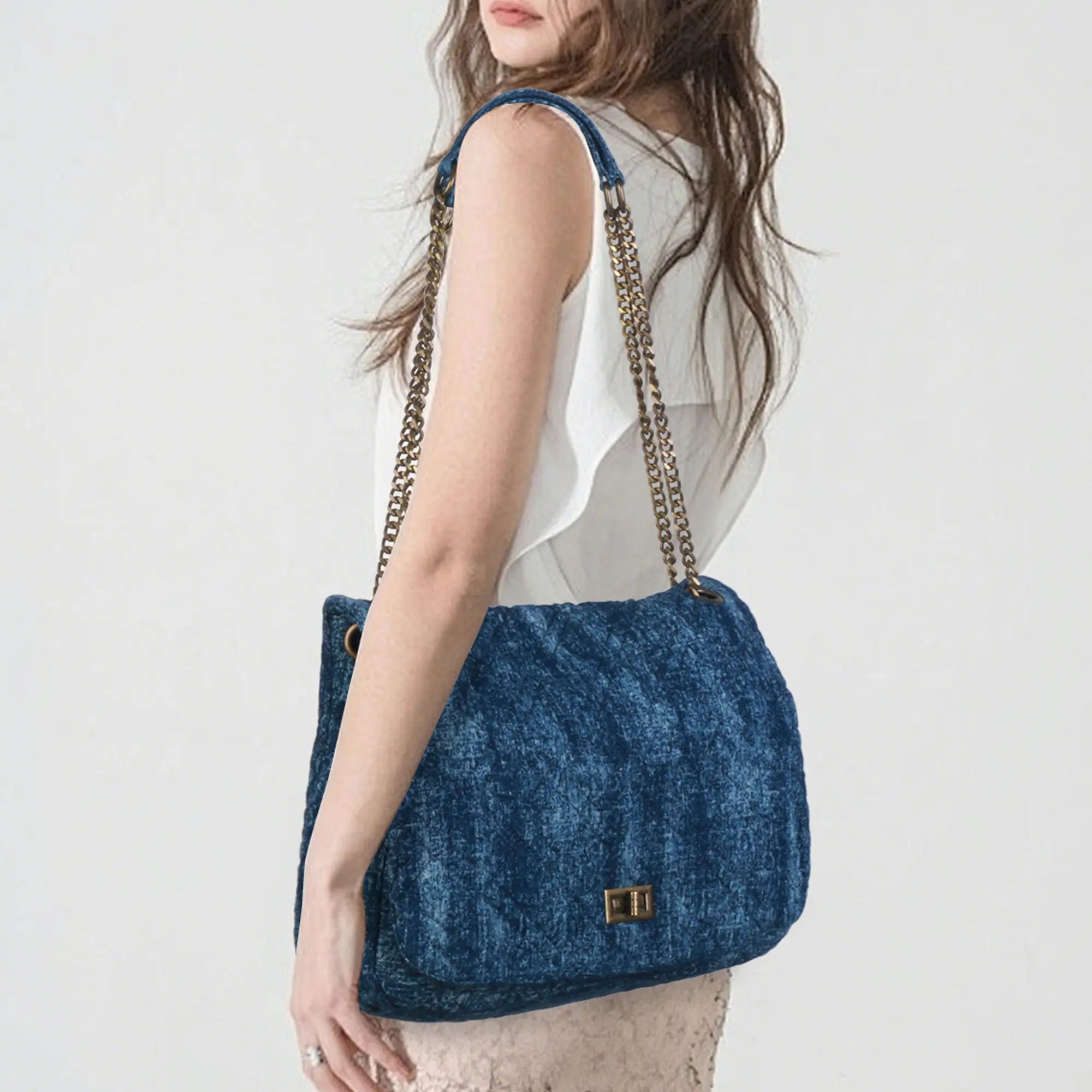 Washed Denim Flap Shoulder Bag – Vintage Chain Tote with Turn-Lock Closure