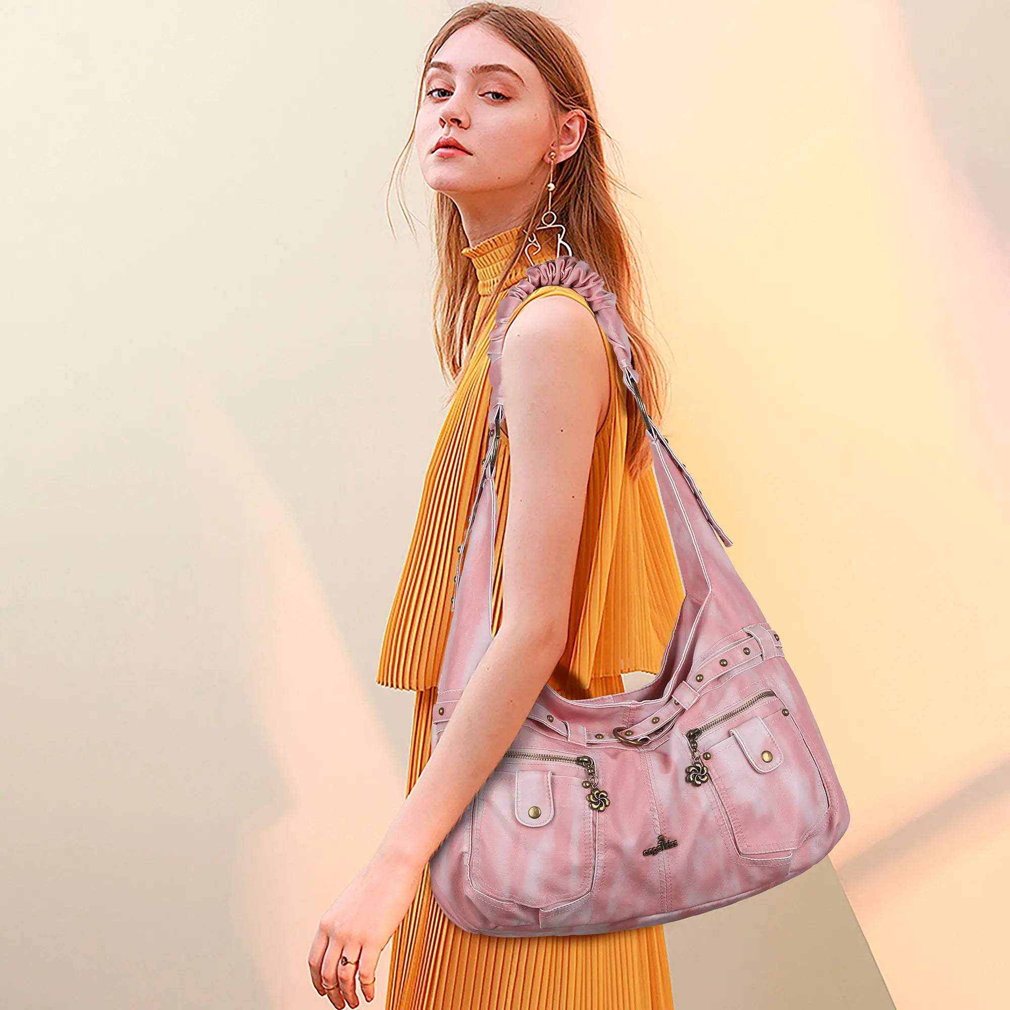 Vintage Vegan Leather Handbag – Multi-Pocket Shoulder Tote