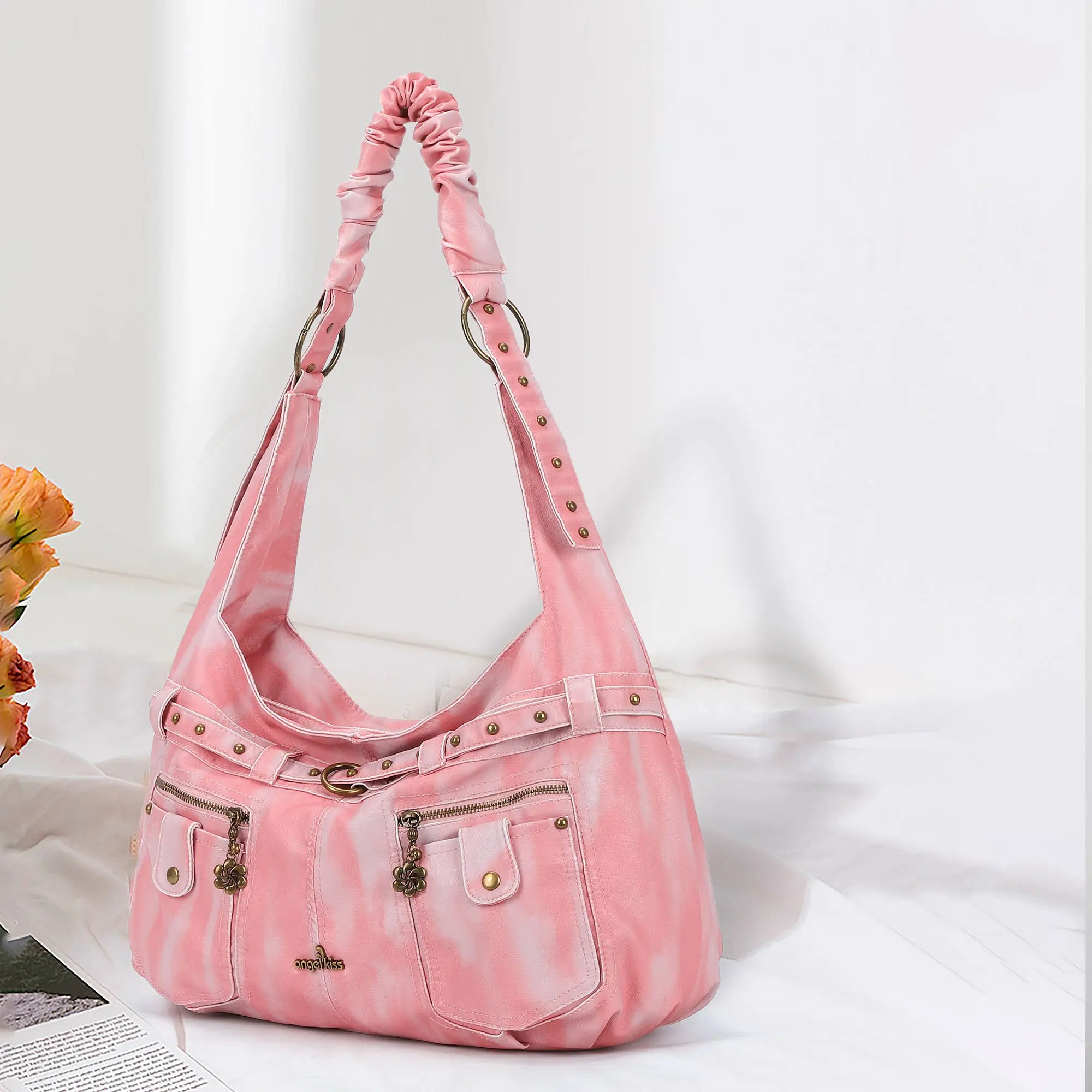 Vintage Vegan Leather Handbag – Multi-Pocket Shoulder Tote