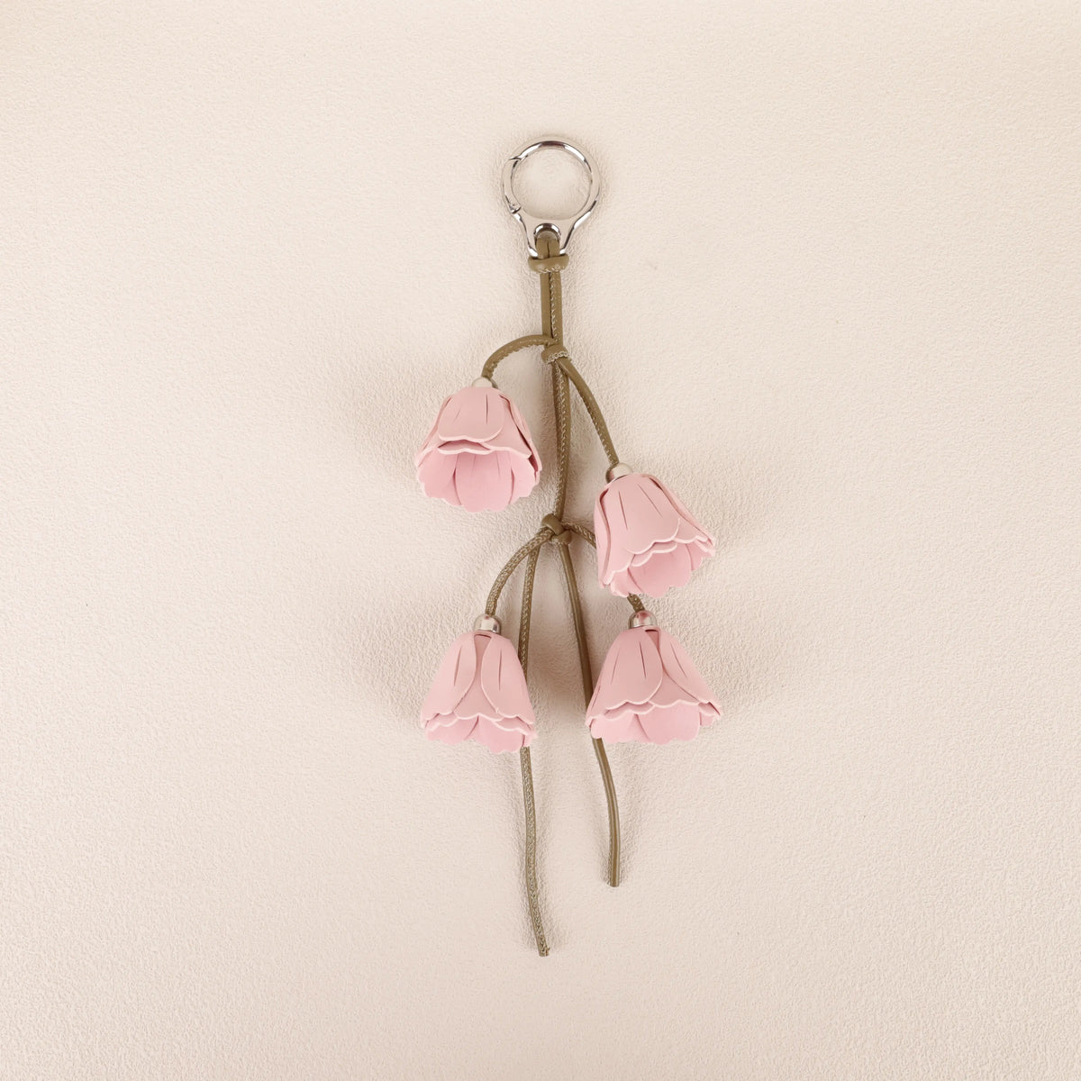 Vintage-Inspired Garden Bag Charm with Cascading Flowers